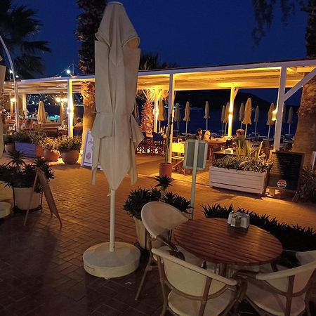 Uzhan Beach Hotel Bitez Ngoại thất bức ảnh