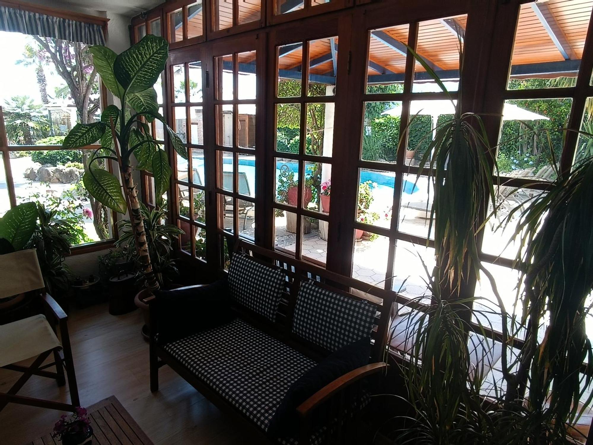 Uzhan Beach Hotel Bitez Ngoại thất bức ảnh