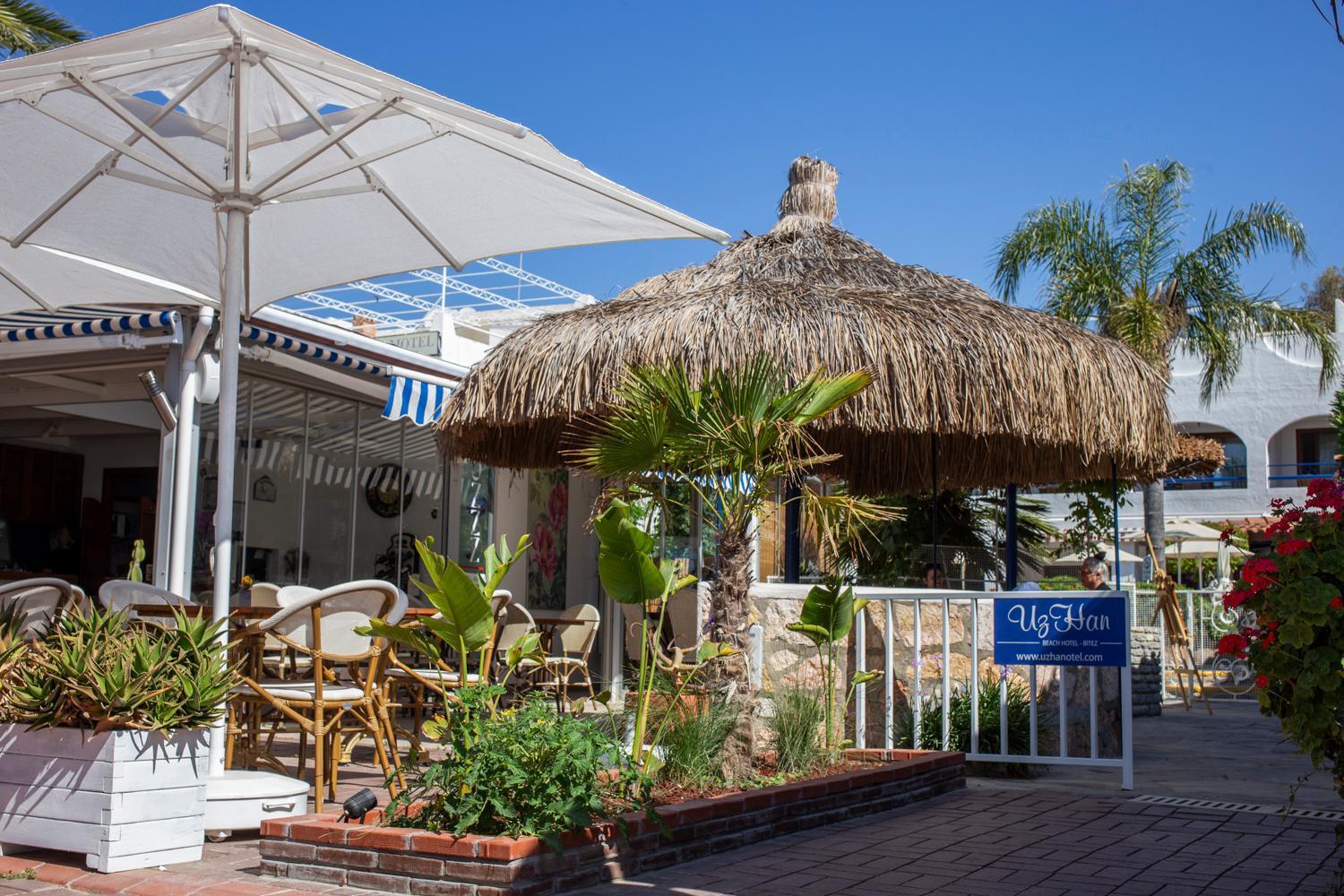 Uzhan Beach Hotel Bitez Ngoại thất bức ảnh
