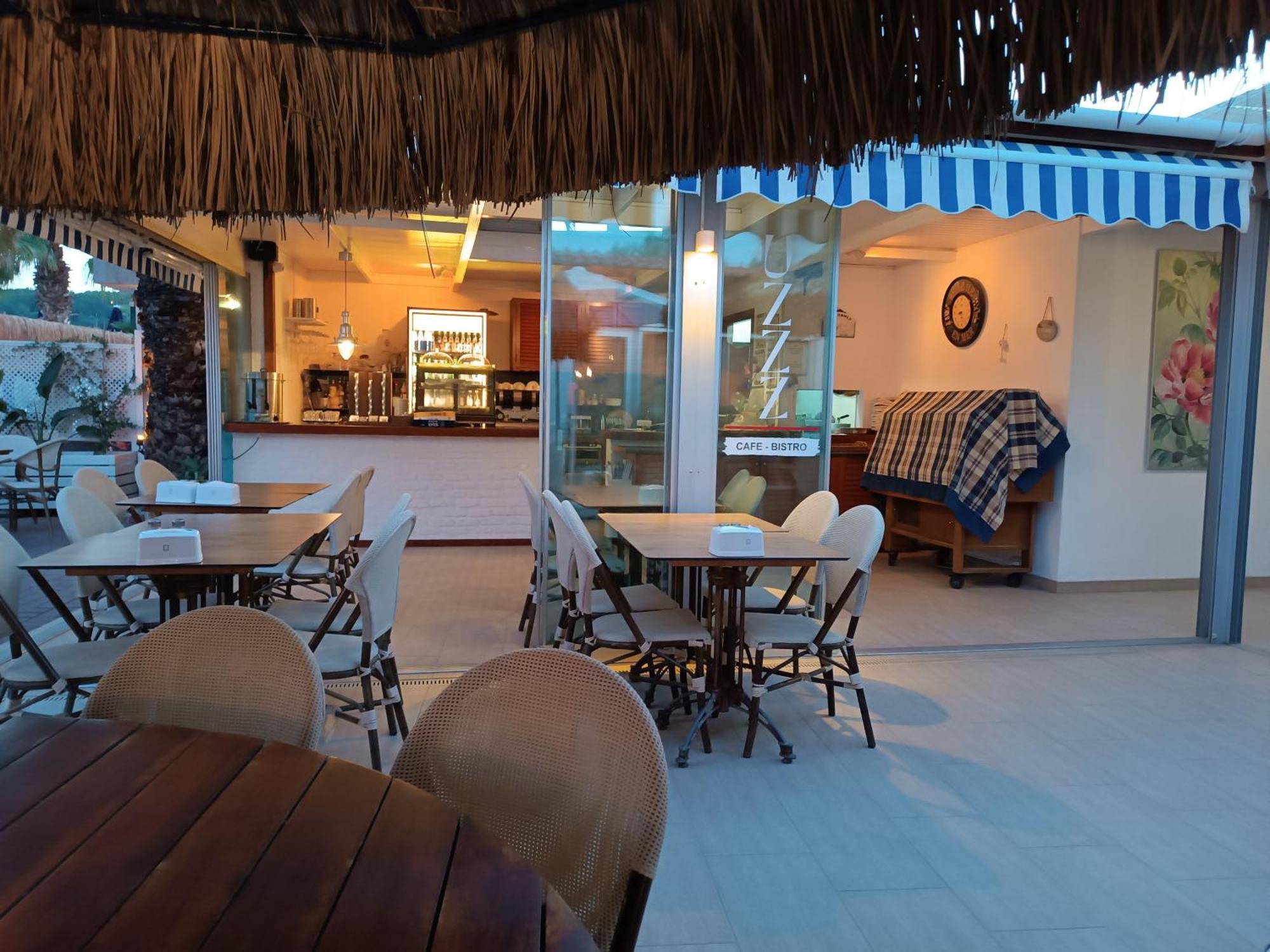 Uzhan Beach Hotel Bitez Ngoại thất bức ảnh